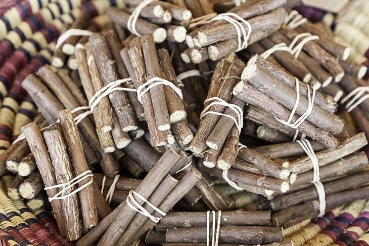 Licorice root for worms