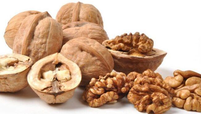 Walnuts - a folk remedy for helminthiasis
