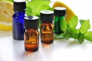 Oils to treat parasites in the body